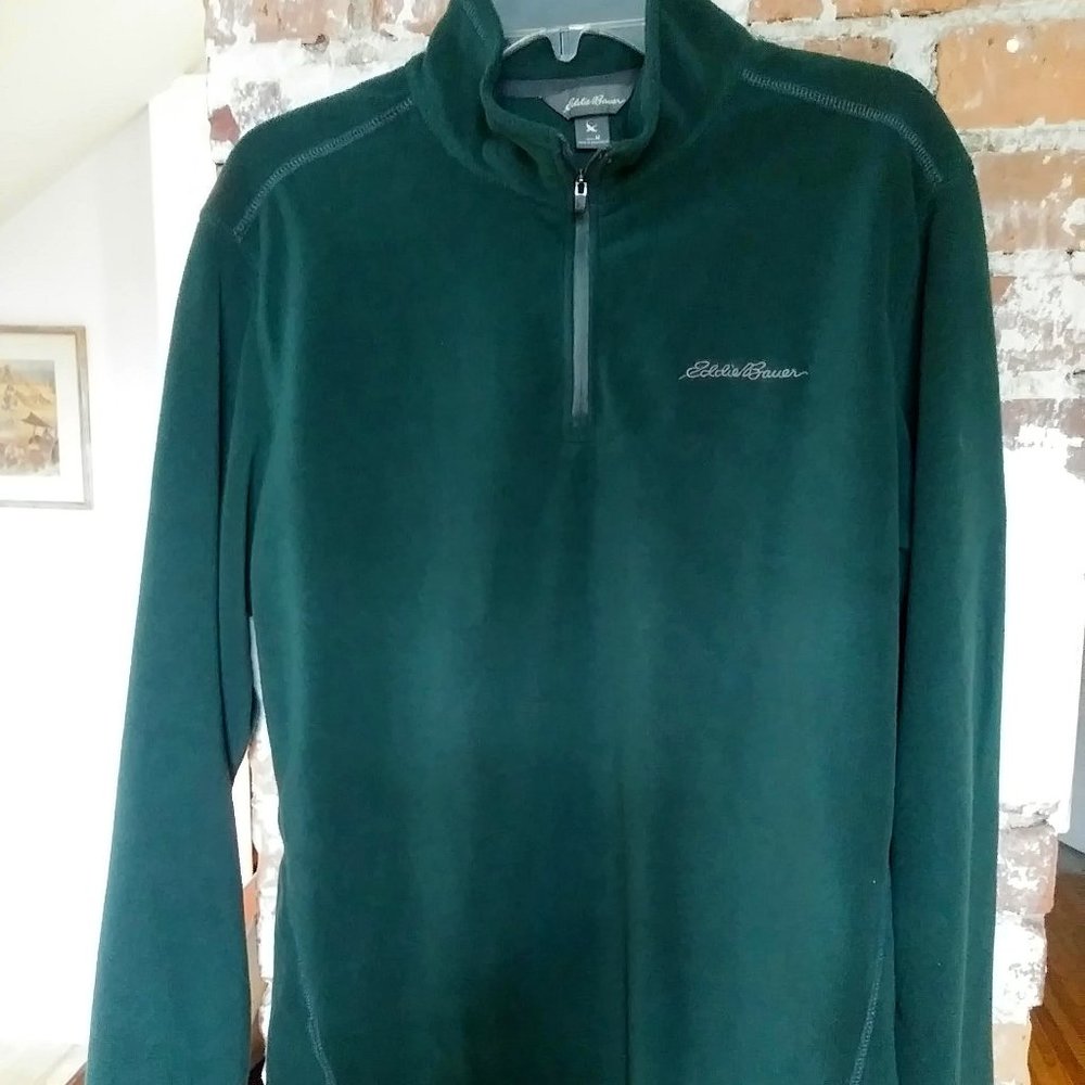 Eddie Bauer Men's 1/4 zip Fleece Like New Med.